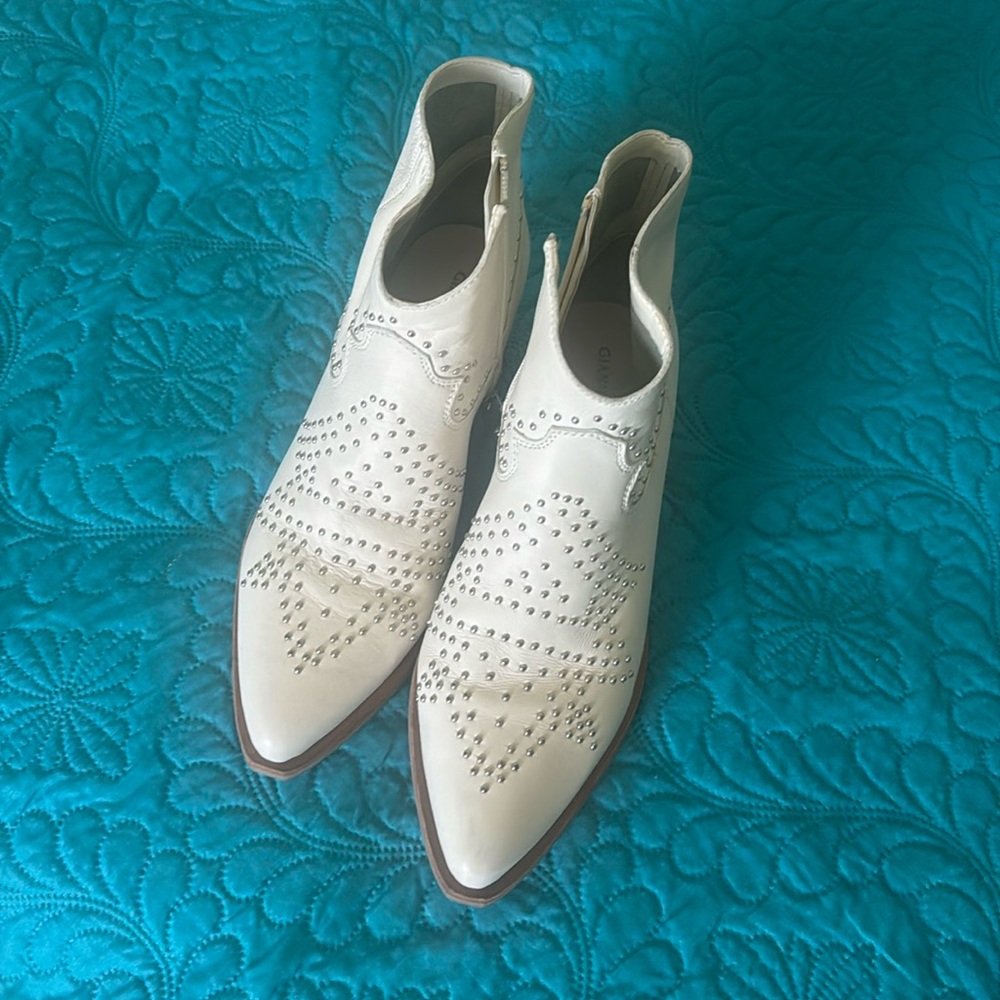 Gianni bini studded boots